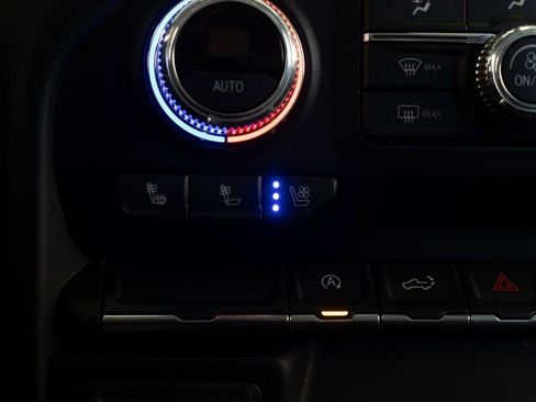 Used 2020 GMC Sierra 1500 SLT w/ SLT Premium Package image 37