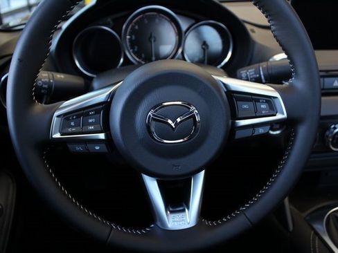 New 2025 MAZDA MX-5 Miata RF Grand Touring image 11