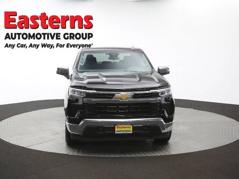 Used 2023 Chevrolet Silverado 1500 LT AWD/4WD image 54