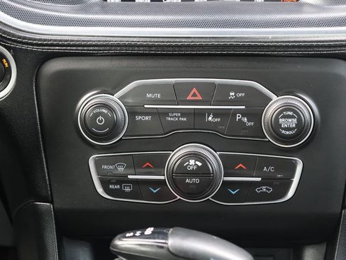 Used 2019 Dodge Charger R/T w/ Plus Group image 21