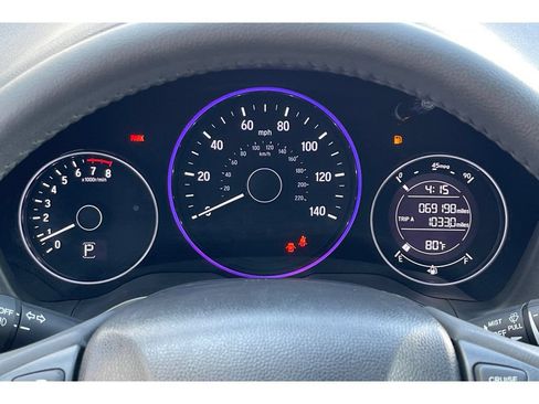 Used 2018 Honda HR-V EX-L image 40