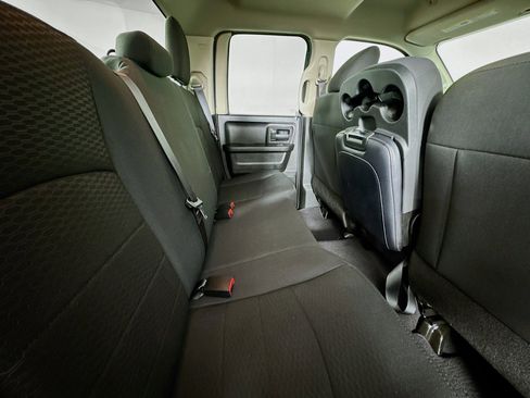 Used 2019 RAM 1500 Express w/ Express Value Package AWD/4WD image 25