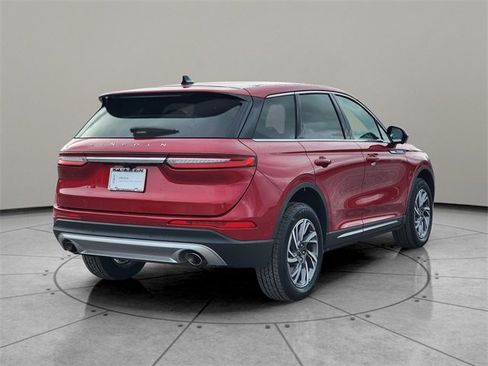 Certified 2024 Lincoln Corsair AWD w/ Equipment Group 101A image 12