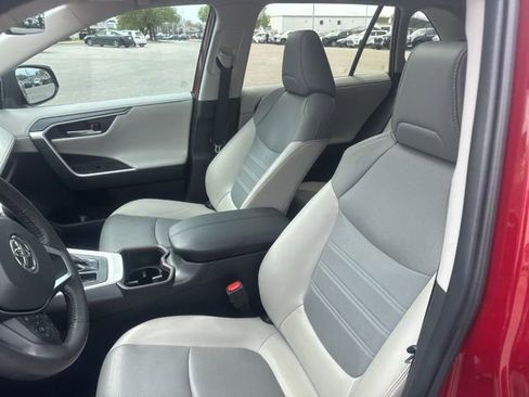 Used 2024 Toyota RAV4 Limited image 23