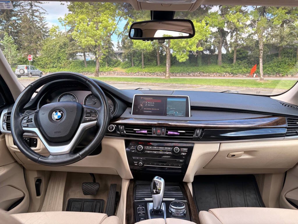 Used 2015 BMW X5 xDrive50i AWD/4WD image 11