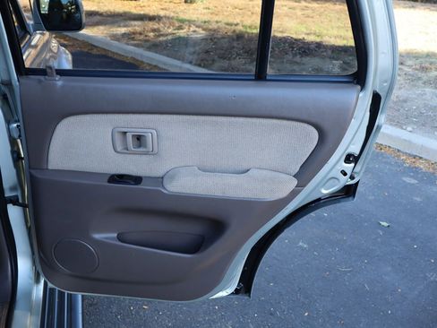 Used 2000 Toyota 4Runner SR5 w/ Upgrade Value Pkg 4 image 26