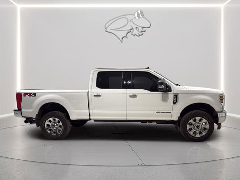 Used 2019 Ford F350 Lariat w/ Chrome Package AWD/4WD image 6