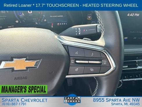 Used 2025 Chevrolet Traverse LT AWD/4WD image 19