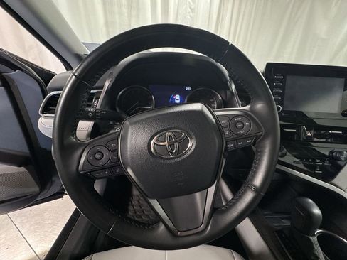 Used 2023 Toyota Camry SE image 22