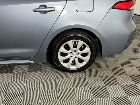 Used 2024 Toyota Corolla LE image 29