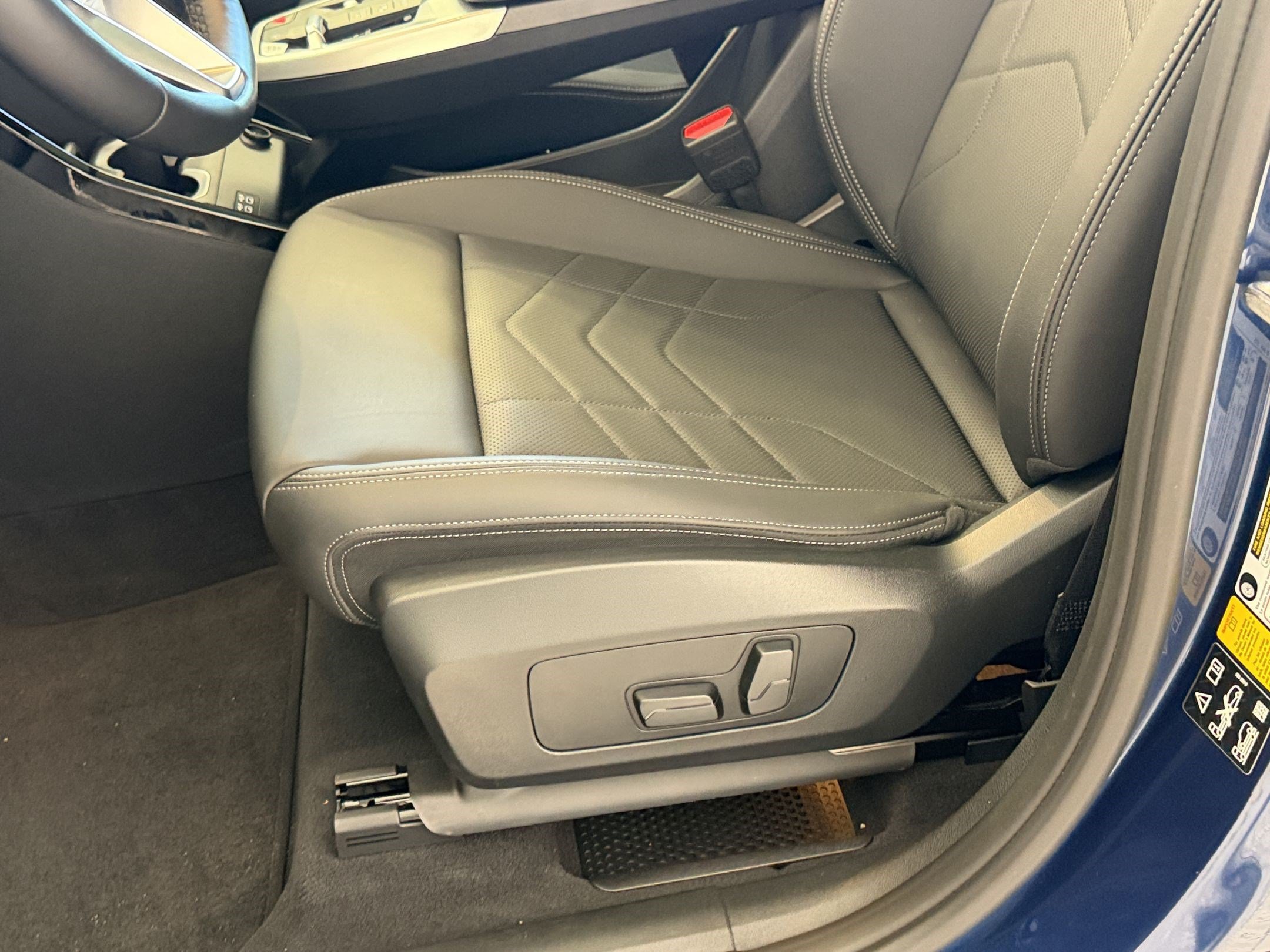 Certified 2023 BMW X1 xDrive28i w/ Premium Package AWD/4WD image 14