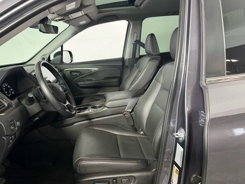 Used 2025 Honda Ridgeline RTL image 18