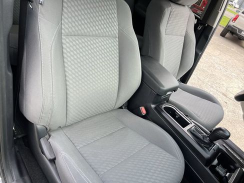 Used 2020 Toyota Tacoma SR w/ SR Convenience Package RWD image 28