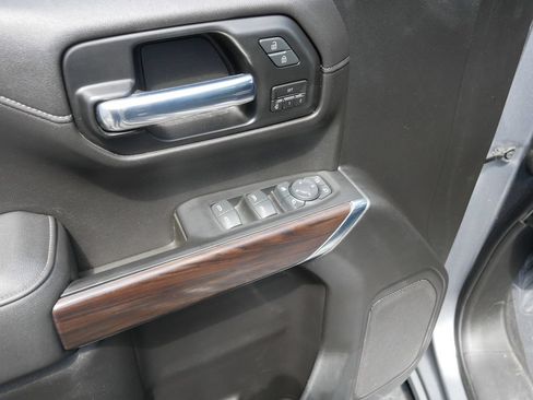 Used 2020 GMC Sierra 1500 SLT w/ SLT Convenience Package AWD/4WD image 14