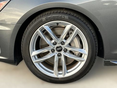 Used 2022 Audi A4 2.0T Premium Plus w/ Premium Plus Package image 12