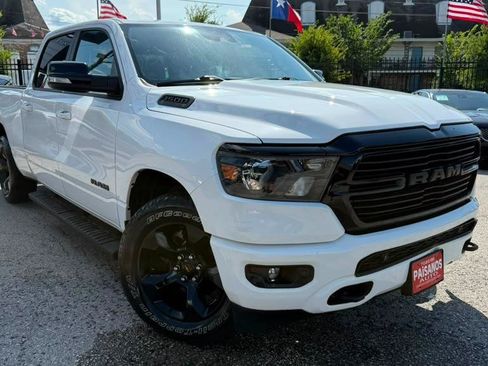 Used 2021 RAM 1500 Big Horn AWD/4WD image 2