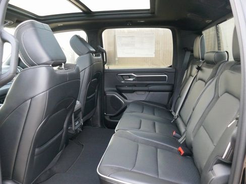 New 2026 RAM 1500 Laramie AWD/4WD image 13