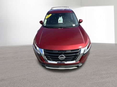 Certified 2023 Nissan Pathfinder SL image 35