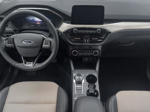 Certified 2022 Ford Escape Titanium w/ Titanium Elite Package image 13