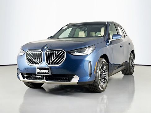 Used 2026 BMW X3 xDrive30i w/ Convenience Package AWD/4WD image 3