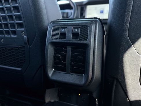 New 2025 Ford Bronco Badlands image 75