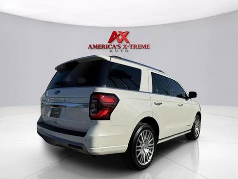 Used 2024 Ford Expedition Platinum RWD image 5