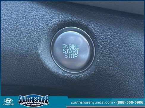 Certified 2023 Hyundai Santa Fe SEL image 28