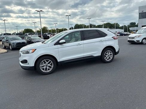 Used 2024 Ford Edge SEL AWD/4WD image 15