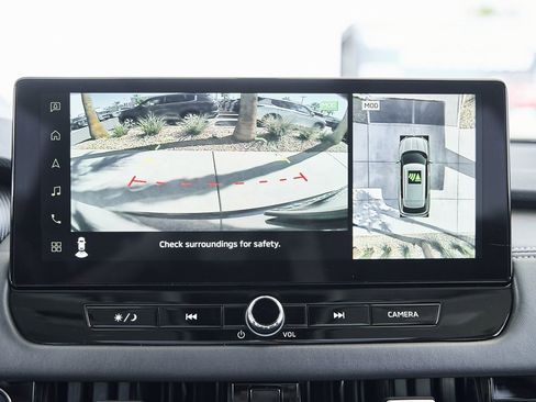 Used 2025 Mitsubishi Outlander SEL image 52