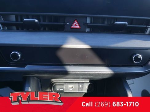 Used 2023 Kia Sportage X-Line w/ X-Line Premium Package image 32