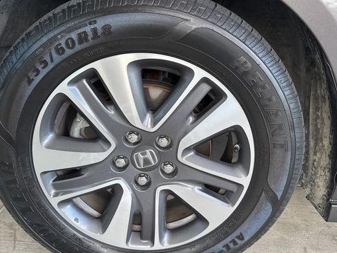 Used 2016 Honda Odyssey Touring Elite image 7