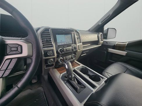 Used 2016 Ford F150 Lariat w/ Equipment Group 501A Mid image 20