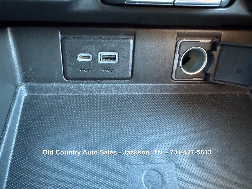 Used 2022 GMC Yukon SLT w/ SLT Luxury Package RWD image 71