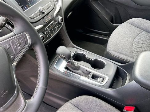 Used 2024 Chevrolet Equinox LT FWD image 15