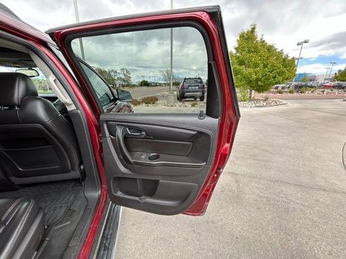 Used 2016 Chevrolet Traverse LT AWD/4WD image 31