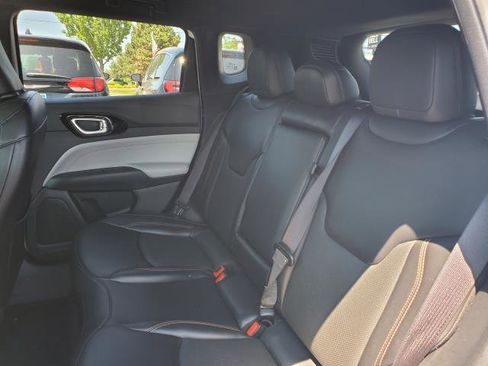 Used 2023 Jeep Compass Limited AWD/4WD image 23
