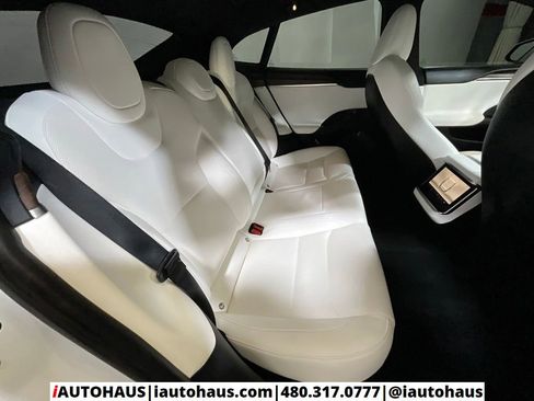 Used 2022 Tesla Model S AWD/4WD image 17
