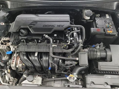 Used 2025 Hyundai Elantra Sport w/ Cargo Package FWD image 30