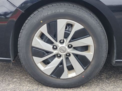 Used 2023 Nissan Altima 2.5 S image 9