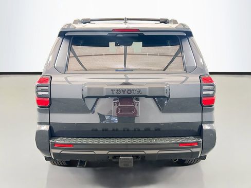 New 2026 Toyota 4Runner SR5 image 5