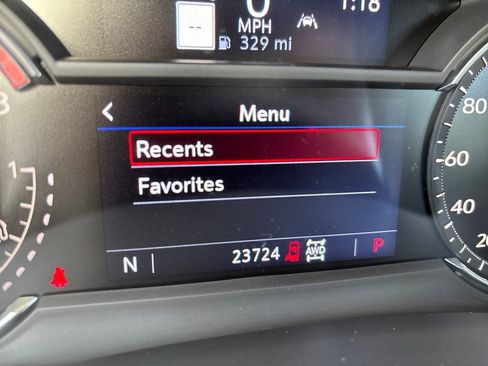 Used 2025 Cadillac XT5 Premium Luxury image 17