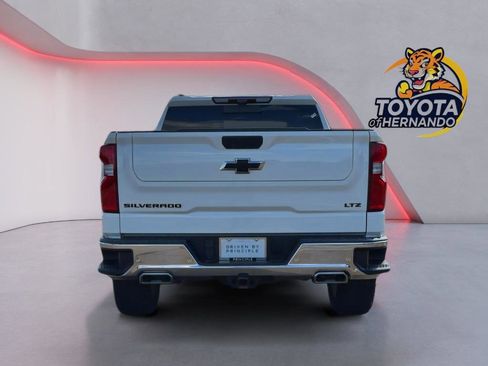 Used 2022 Chevrolet Silverado 1500 LTZ w/ Technology Package image 6