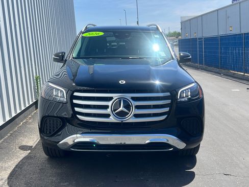 Used 2026 Mercedes-Benz GLS 450 4MATIC image 2