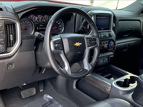 Used 2022 Chevrolet Silverado 1500 LTZ image 18