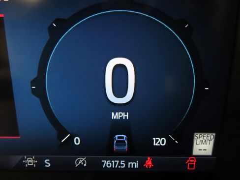 Used 2024 Ford F150 Lariat w/ Equipment Group 502A High image 12