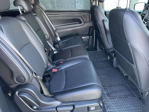 Used 2025 Honda Odyssey Sport-L image 46