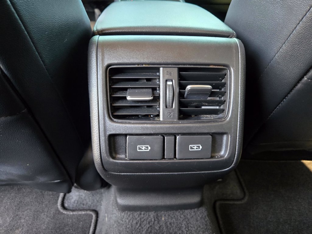 Used 2021 Honda Accord Touring image 14
