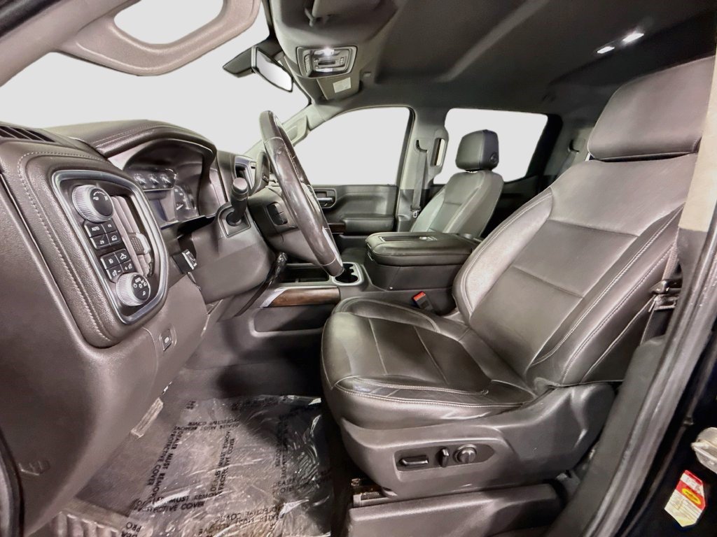 Used 2019 GMC Sierra 1500 SLT w/ SLT Convenience Package AWD/4WD image 17