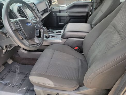 Used 2017 Ford F150 XLT w/ Equipment Group 302A Luxury AWD/4WD image 11