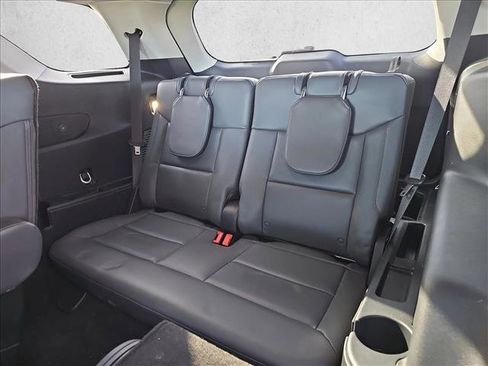 Used 2025 Ford Explorer Active w/ Active Comfort Package image 10